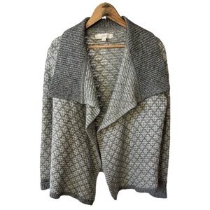 Ann Taylor LOFT | Women's Grey/Cream Print Wide Collar Wool Blend Cardigan, Sz M